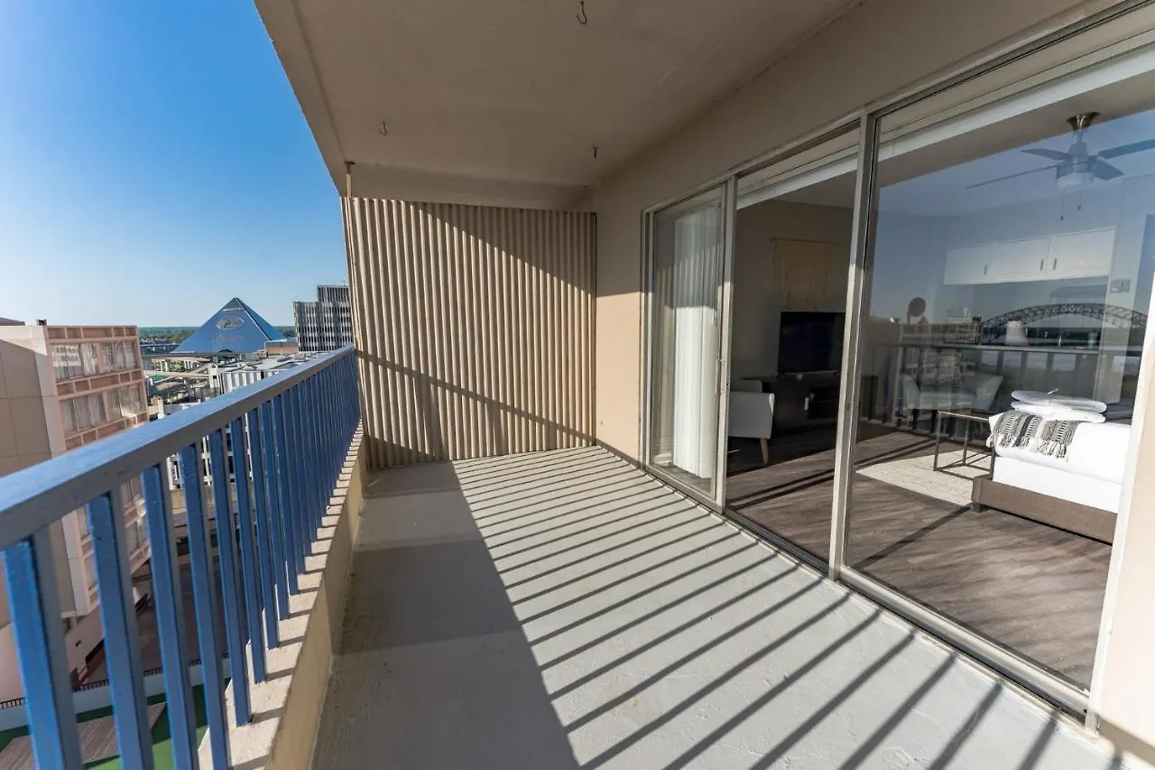 Bargain Downtown Memphis Apartment W Amenities